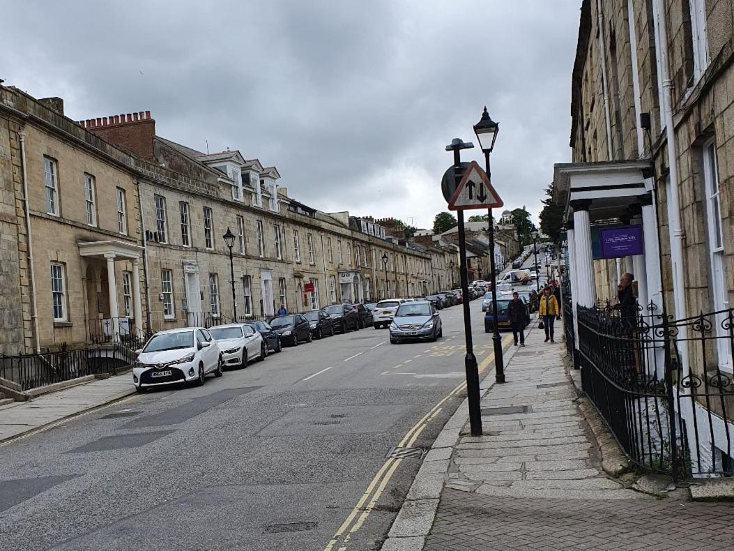The Taylor Suite - Stunning 2-Ensuite Beds, Cathedral View Roof Garden Truro Exterior photo
