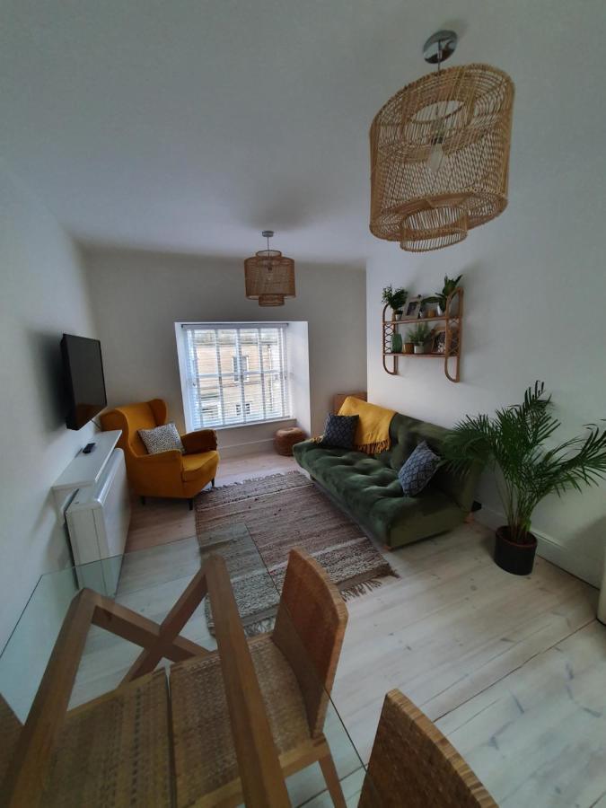The Taylor Suite - Stunning 2-Ensuite Beds, Cathedral View Roof Garden Truro Exterior photo